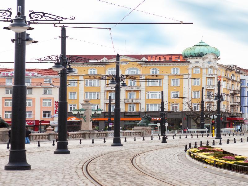 Hotel Lion 3*