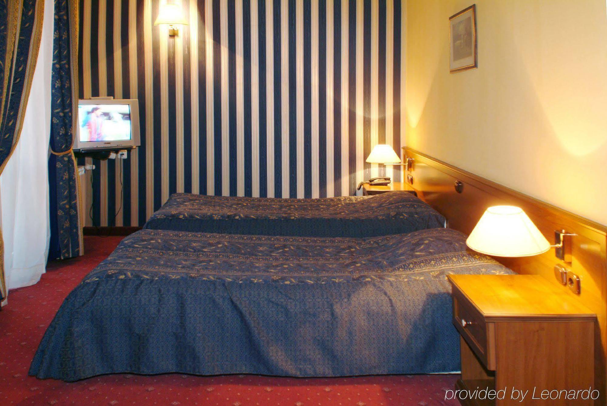Lion 3* Sofia